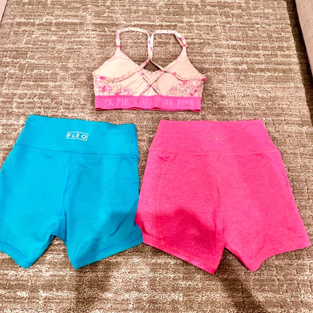 Fleo True High 4” Shorts with VS Pink Sports Bra